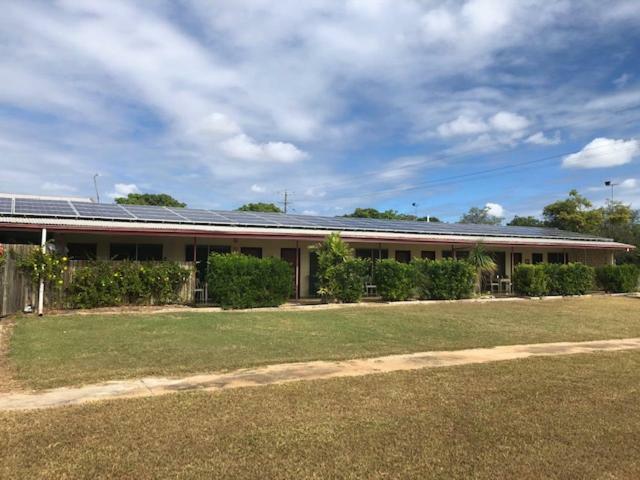 Chillagoe Cockatoo Hotel Motel ภายนอก รูปภาพ