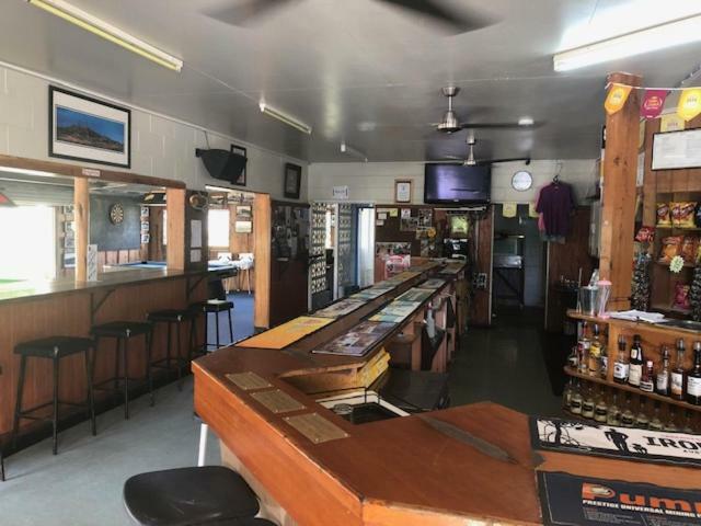 Chillagoe Cockatoo Hotel Motel ภายนอก รูปภาพ